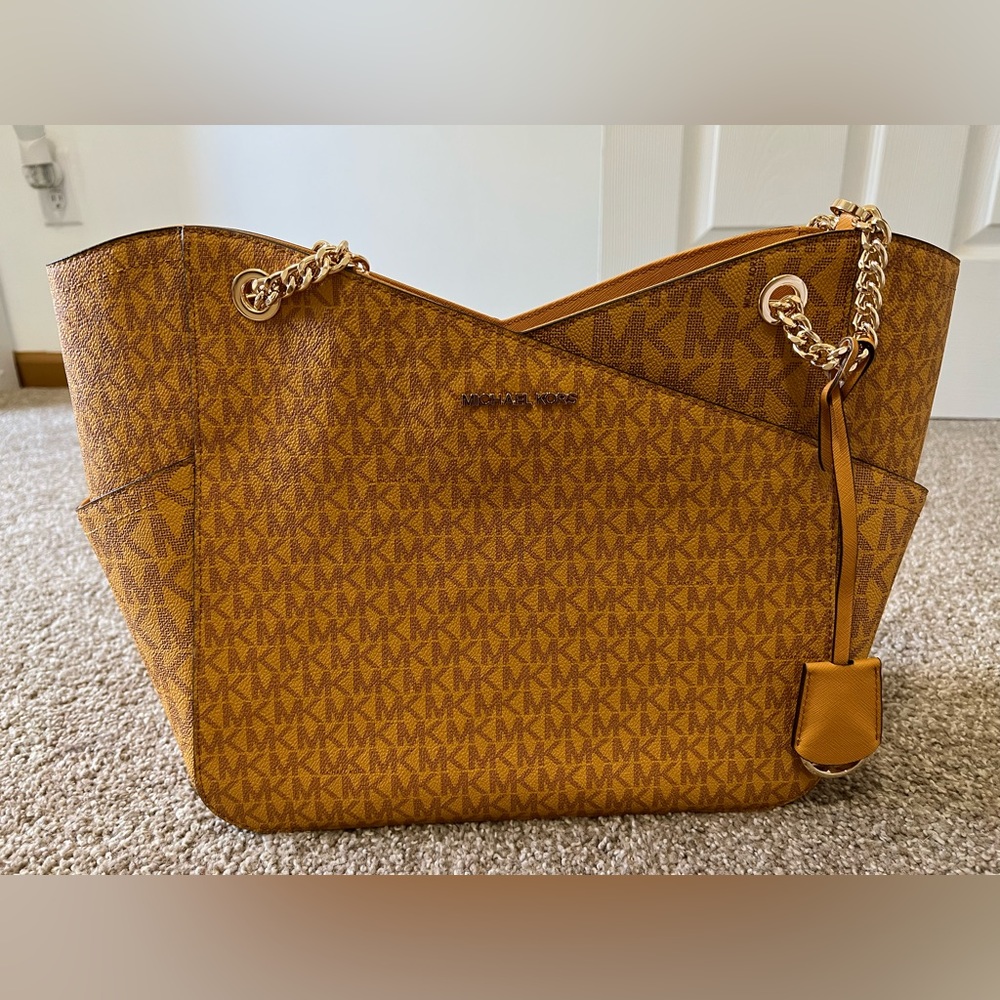 Micheal kors handbag